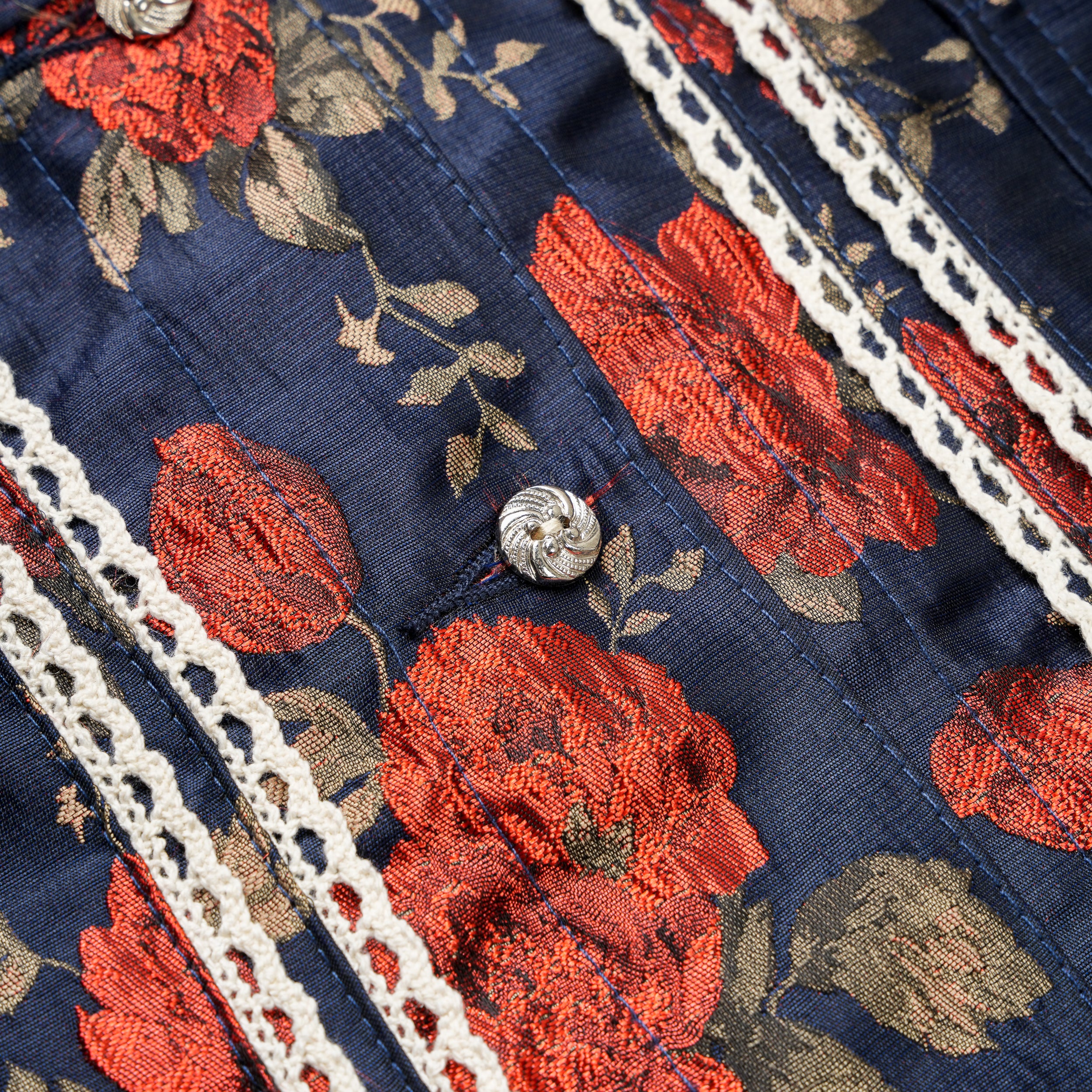 Emiria Jacket Scarlet Tudor