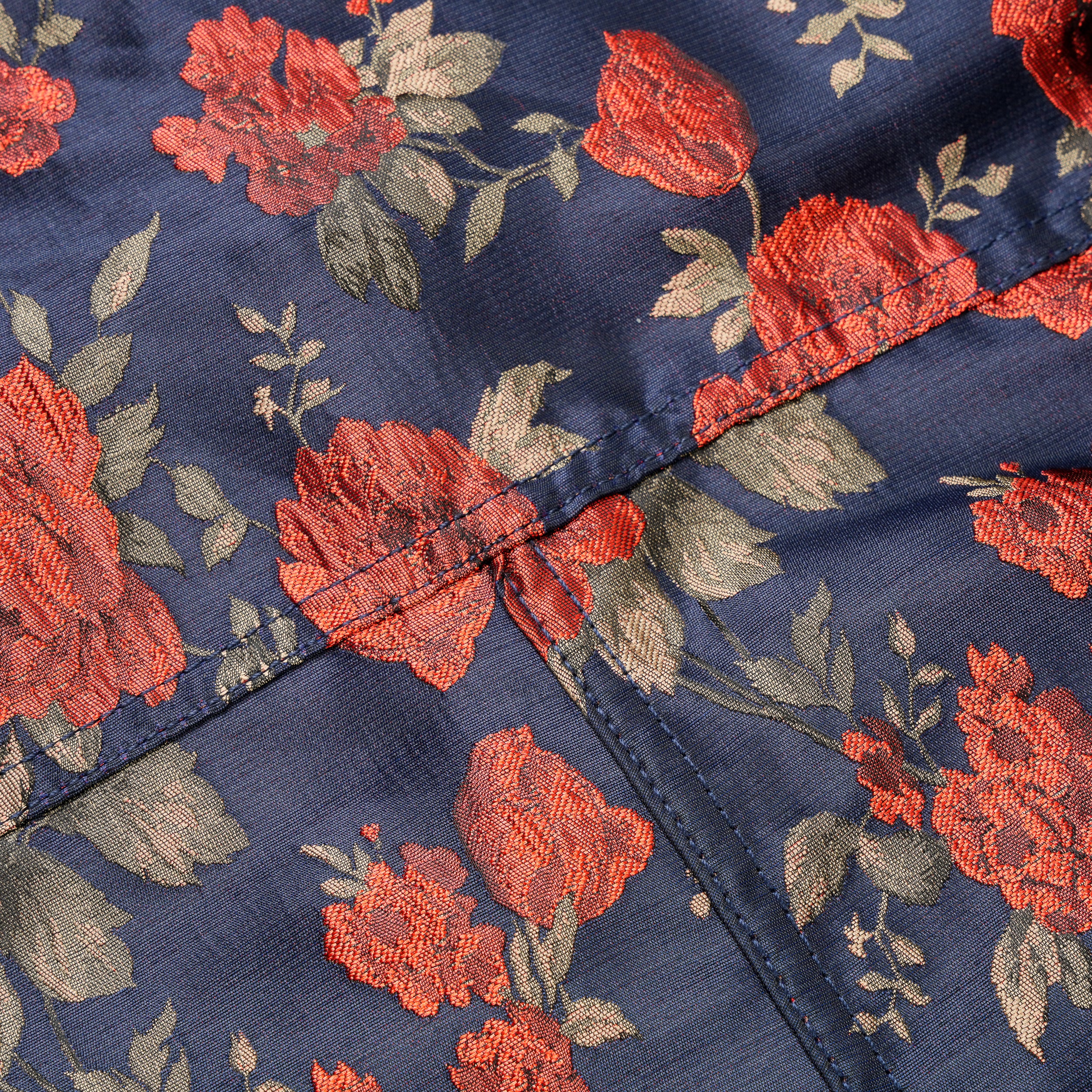 Emiria Jacket Scarlet Tudor ✺ MATA CLOTHiER