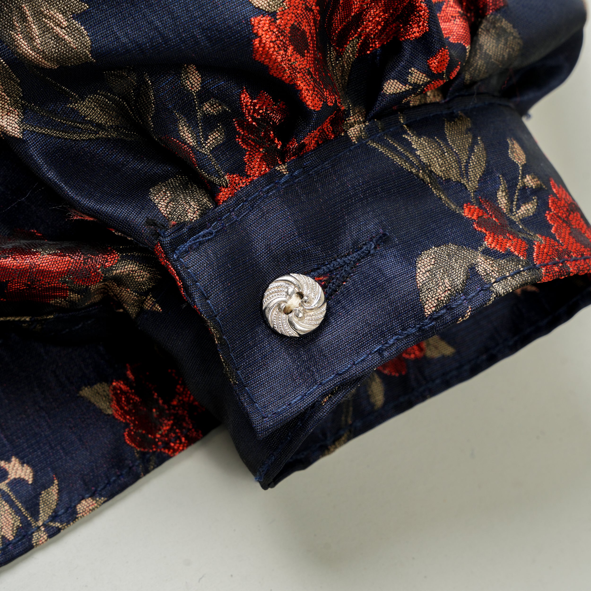 Emiria Jacket Scarlet Tudor ✺ MATA CLOTHiER