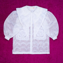 Load image into Gallery viewer, Sang Dewi Blouse Snow Beam - MATA CLOTHiER

