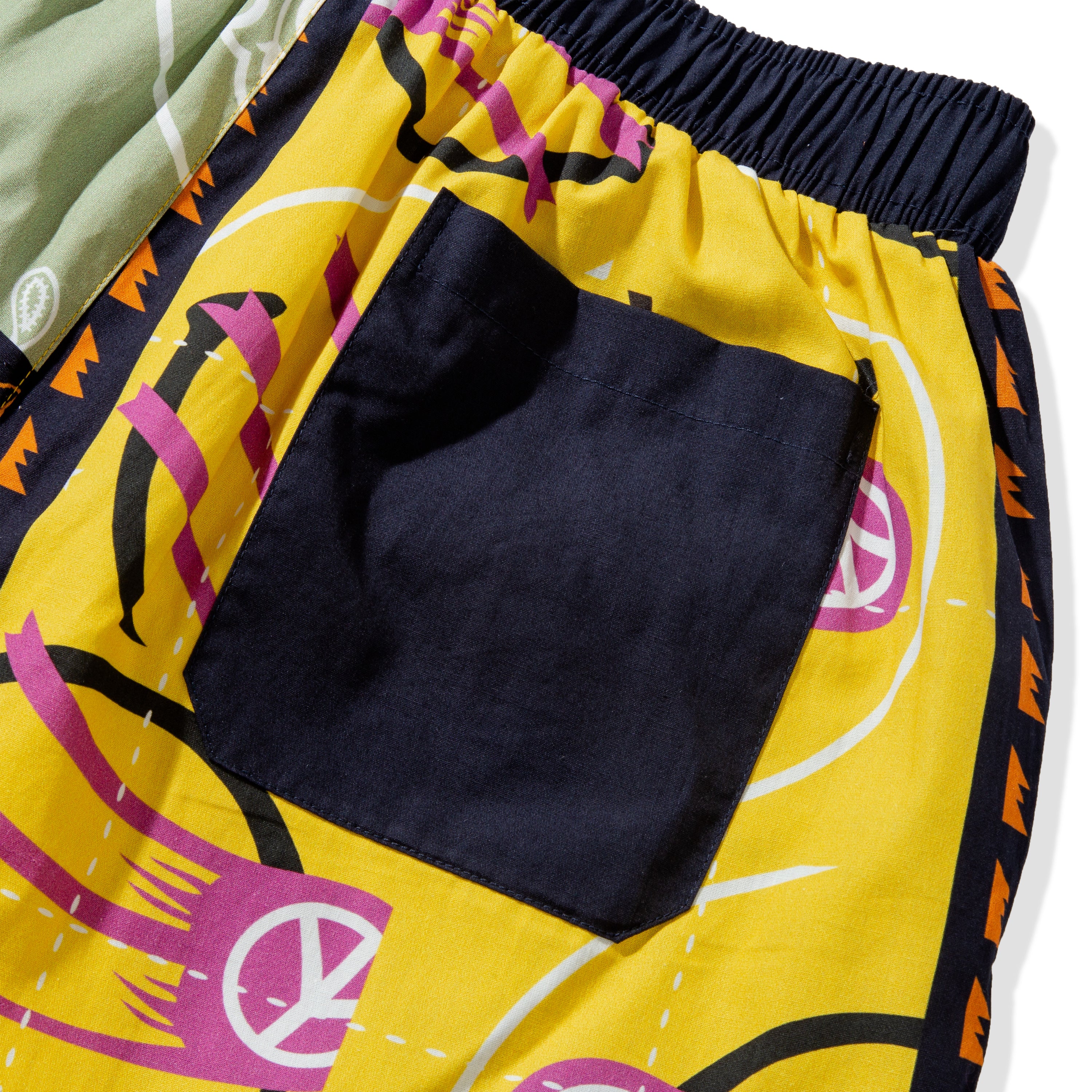 [ NwS x ARDNEKS ] Printed Short Pants