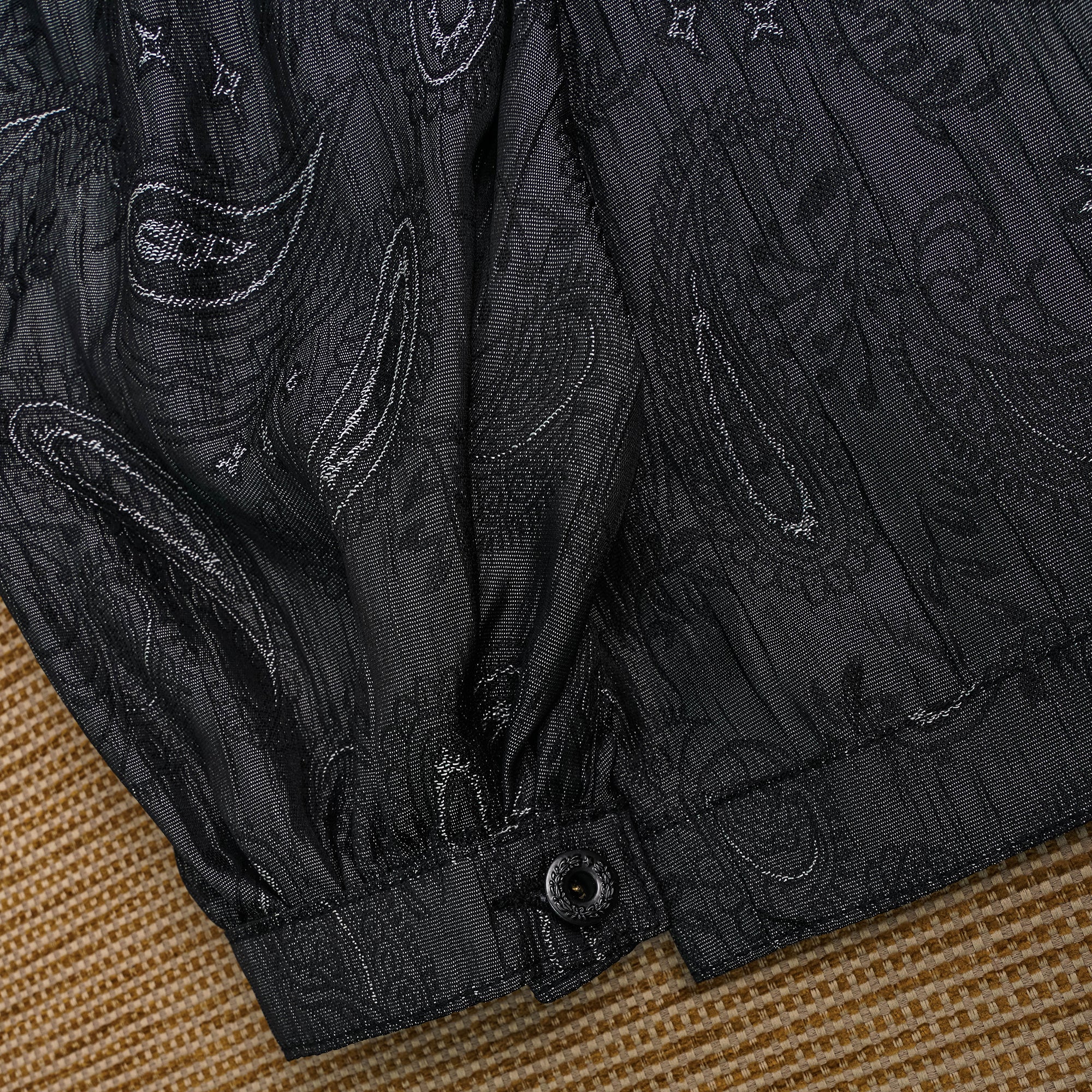 Emiria Jacket Paisely Black - MATA CLOTHiER