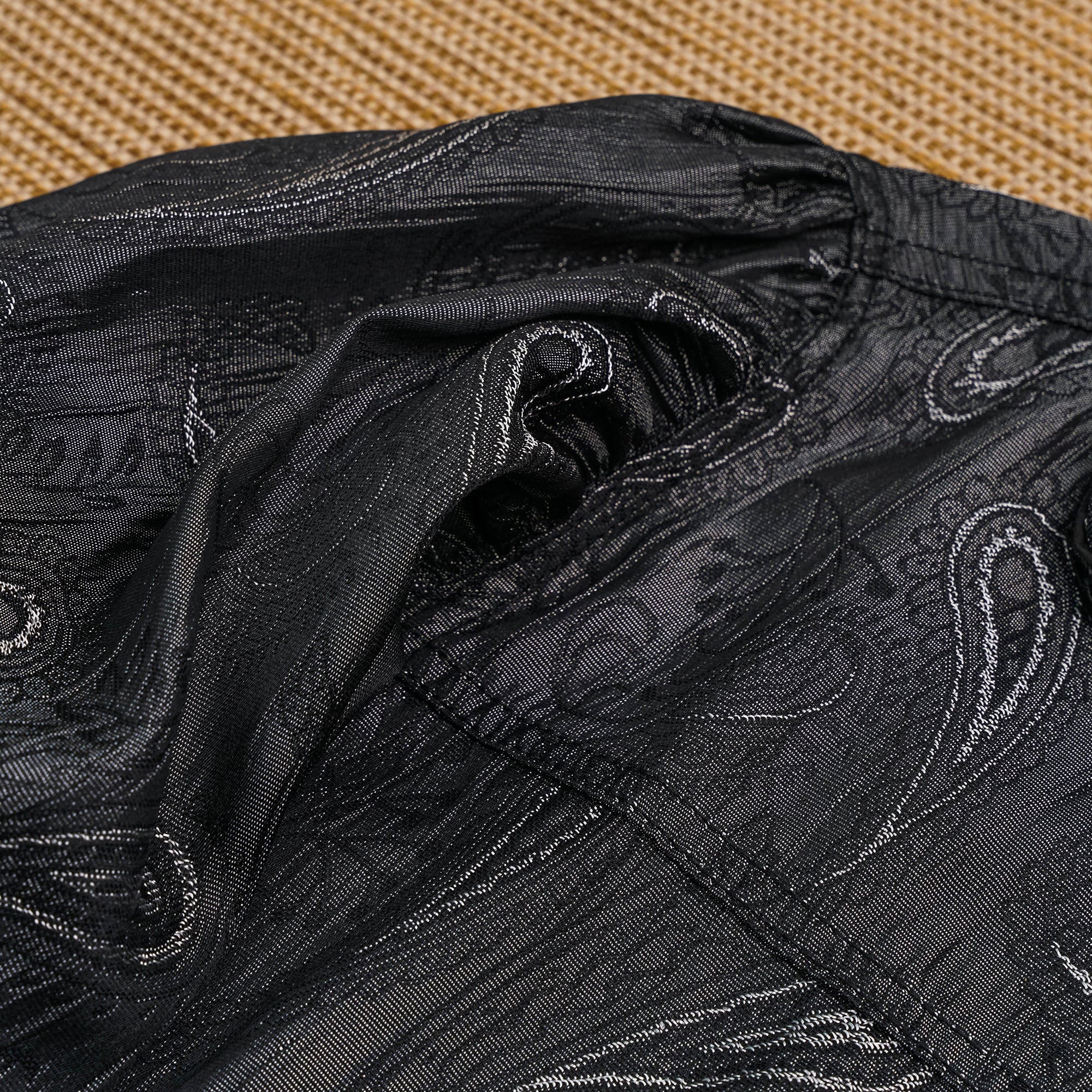Emiria Jacket Paisely Black - MATA CLOTHiER