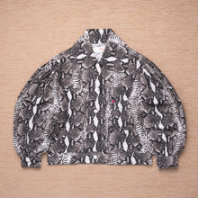 Load image into Gallery viewer, Emiria Jacket Serpent Ooreo - MATA CLOTHiER
