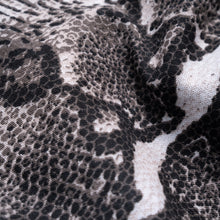 Load image into Gallery viewer, Emiria Jacket Serpent Ooreo - MATA CLOTHiER
