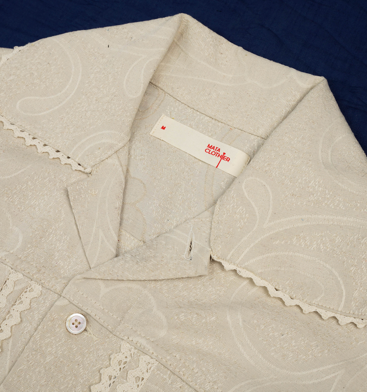 Emiria Jacket Floral Ivory - MATA CLOTHiER