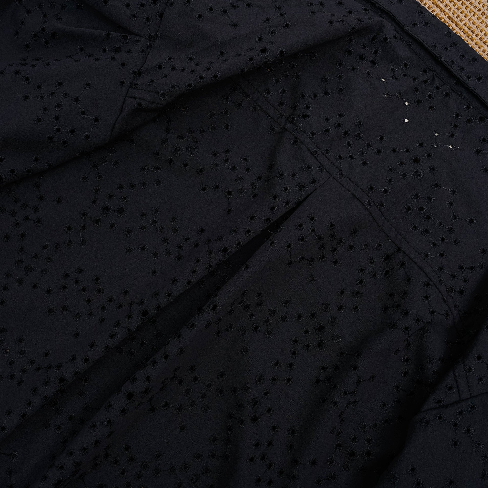 Guaya Blouse Crux Embroidery Black - MATA CLOTHiER