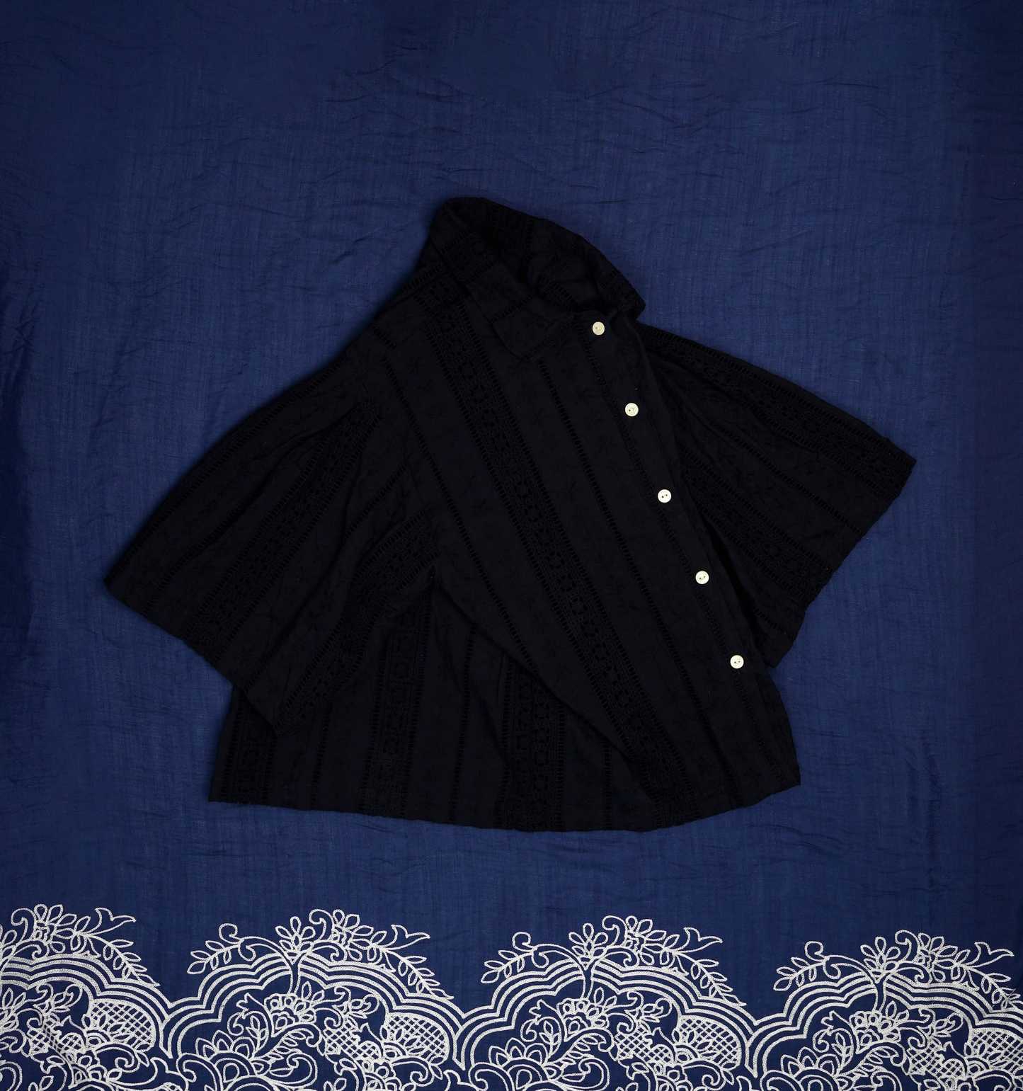 Guaya Blouse Lace Black - MATA CLOTHiER