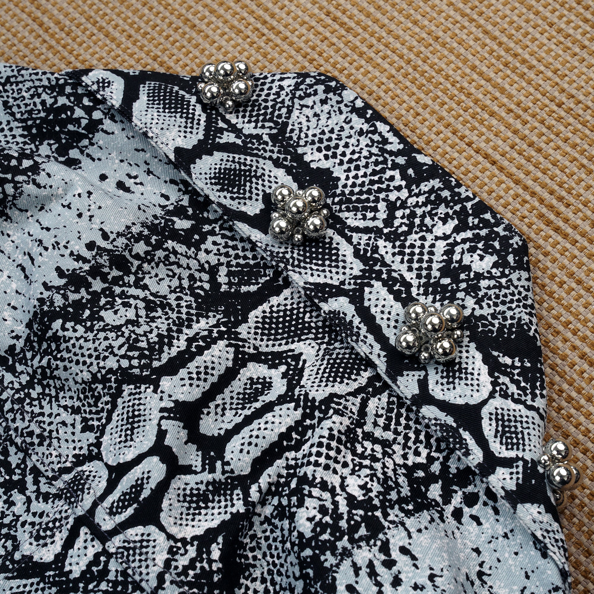 Emiria Extra Jacket Serpent - MATA CLOTHiER