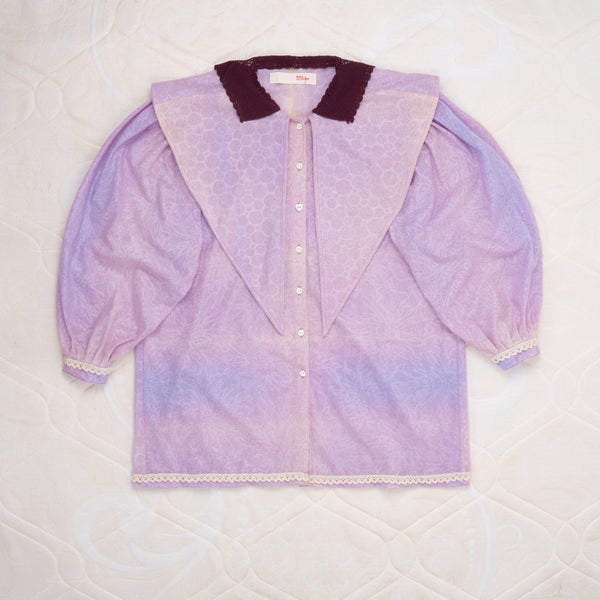 Sang Dewi Blouse Paddle Bob