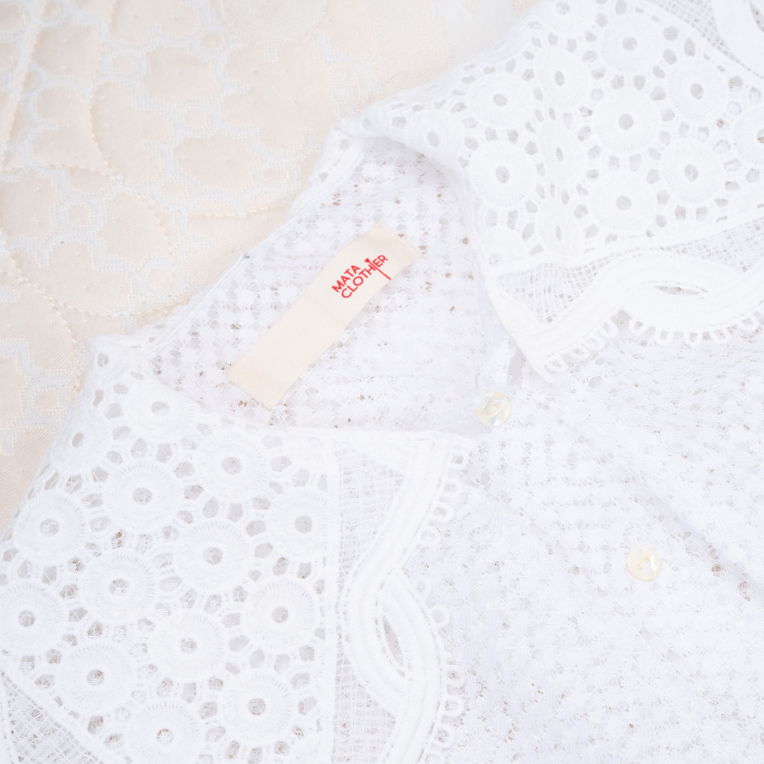 Sang Dewi Blouse Pixel - MATA RAYA