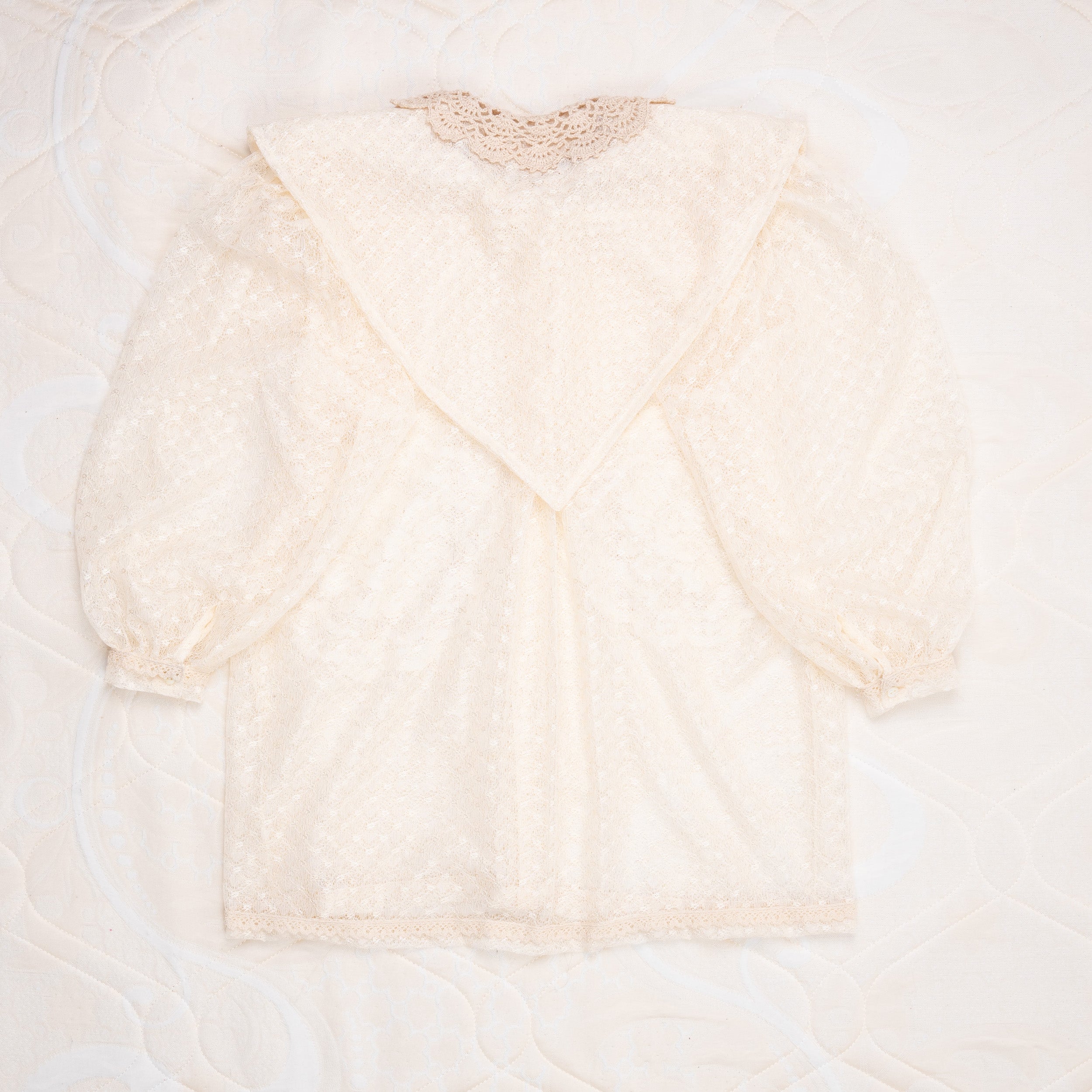 Sang Dewi Blouse Roppe - MATA RAYA