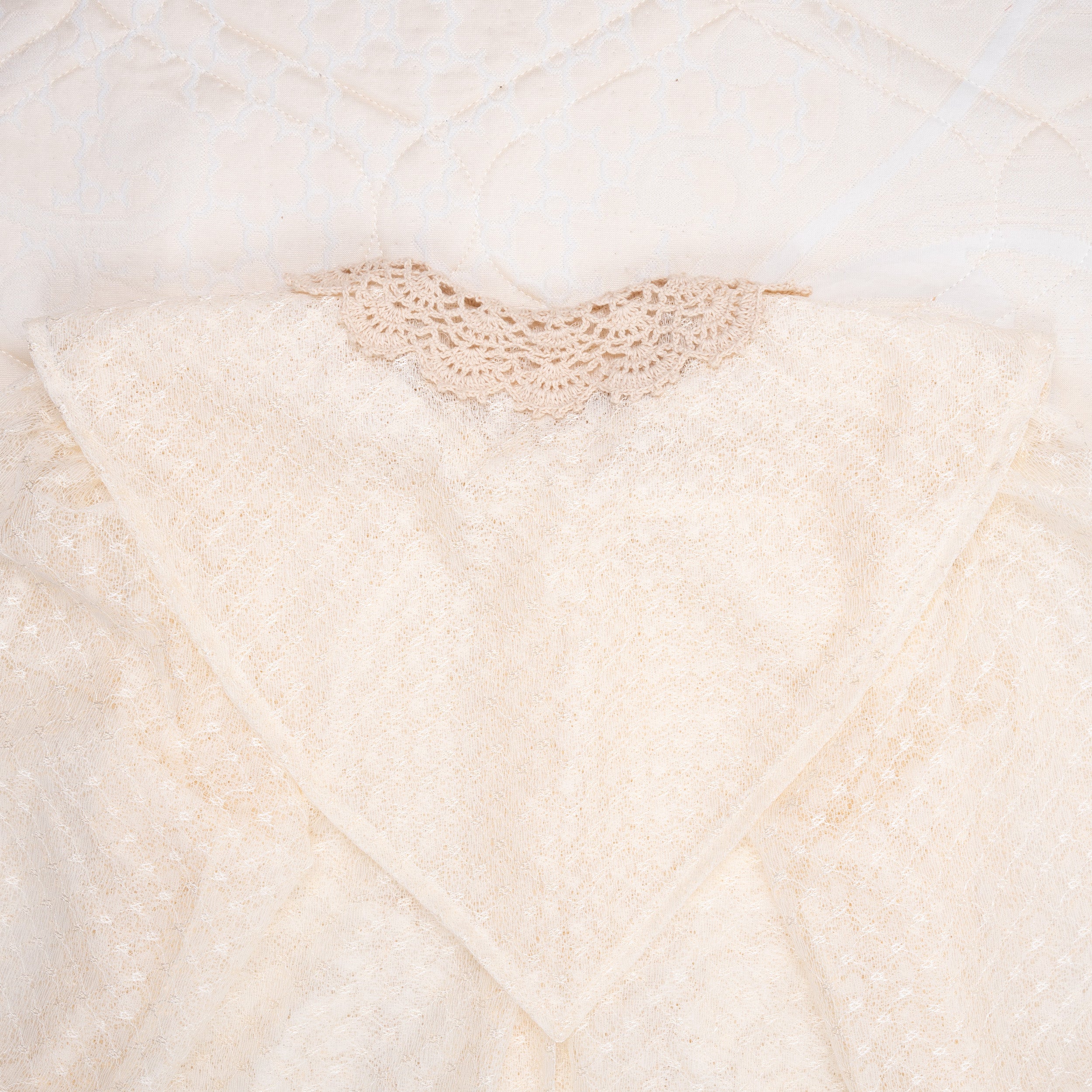 Sang Dewi Blouse Roppe - MATA RAYA