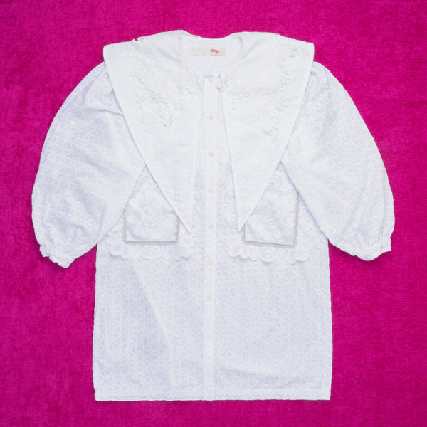 Sang Dewi Exta Blouse Kembang Kahiyang White