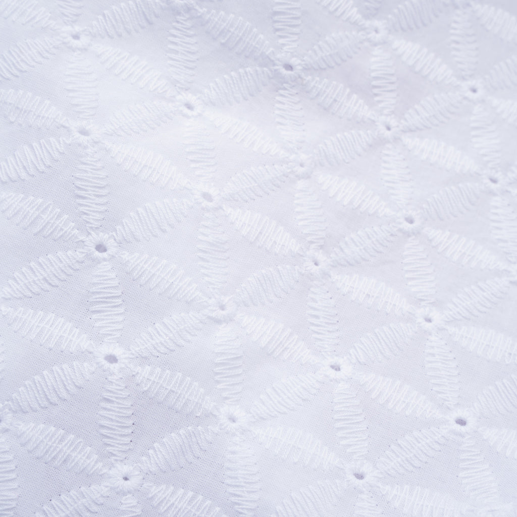 Sang Dewi Exta Blouse Kembang Kahiyang White - MATA CLOTHiER