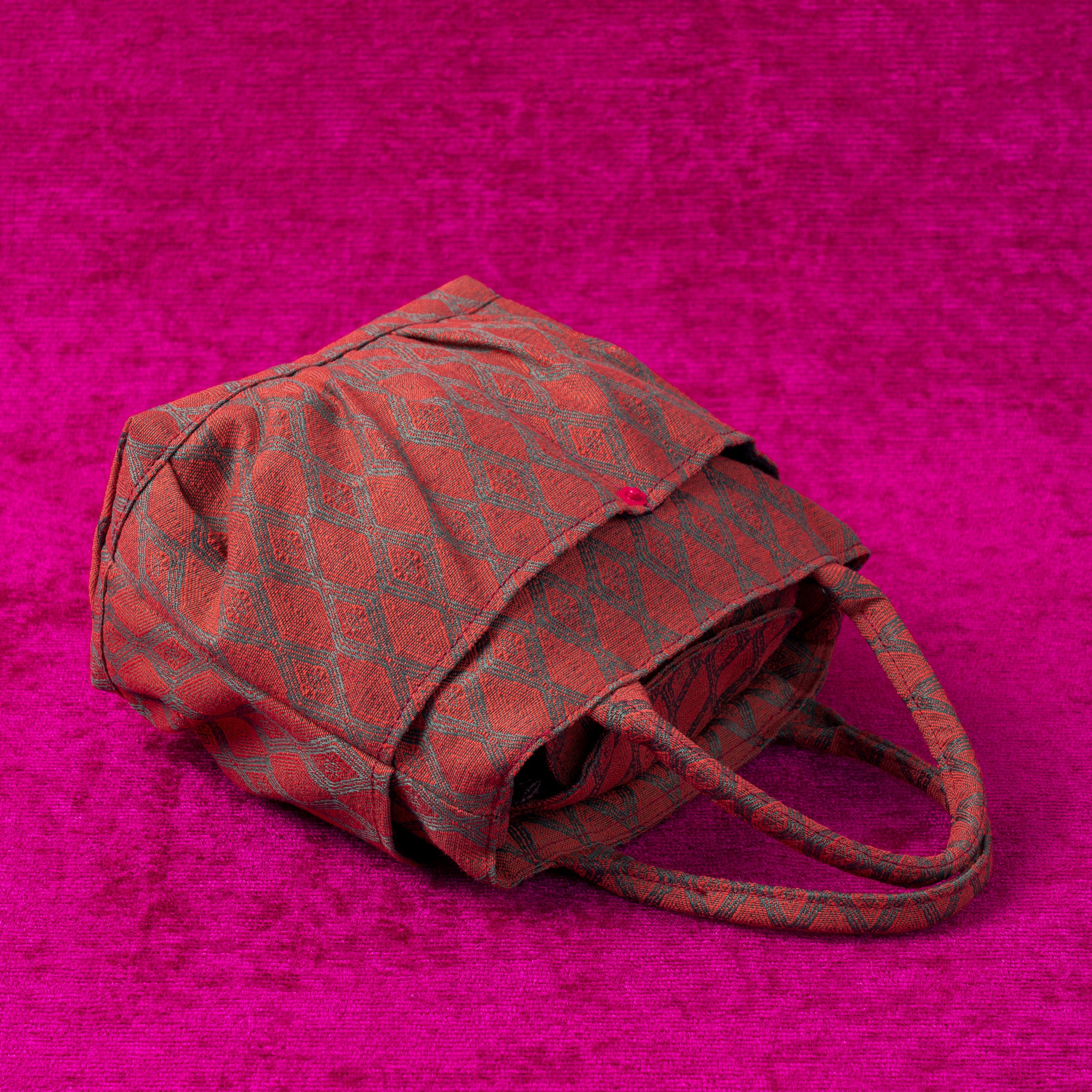 PoKKo Mini Bag Mesh Crimson - MATA CLOTHiER