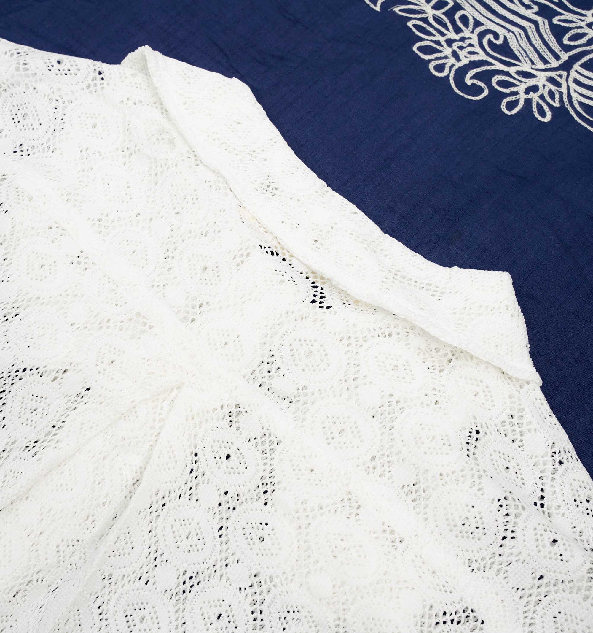 Middy Blouse Oriental Lace White - MATA CLOTHiER