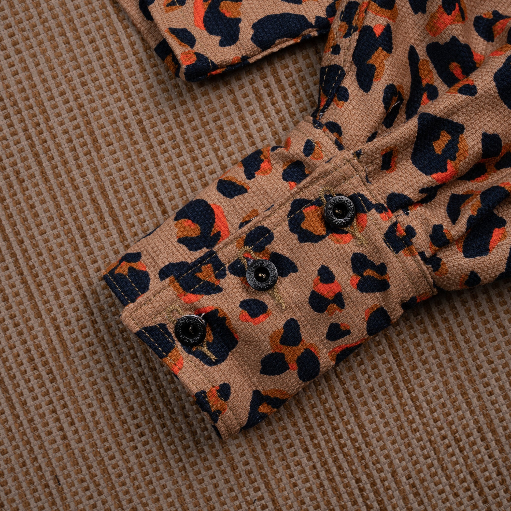 Ponita Jacket Panthera - MATA CLOTHiER