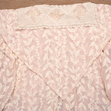 Load image into Gallery viewer, Sang Dewi Blouse Jiggly - MATA CLOTHiER

