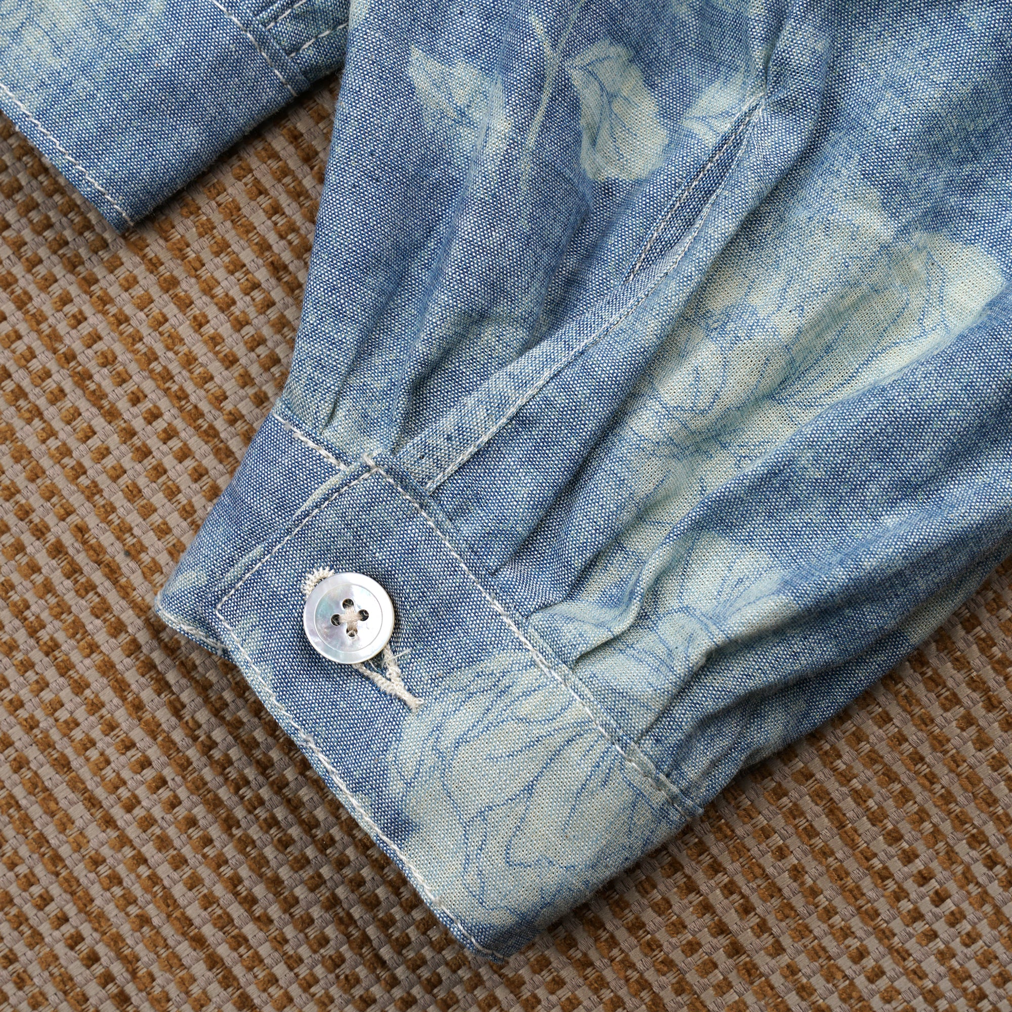 Emiria Jacket Hibiscus - MATA CLOTHiER
