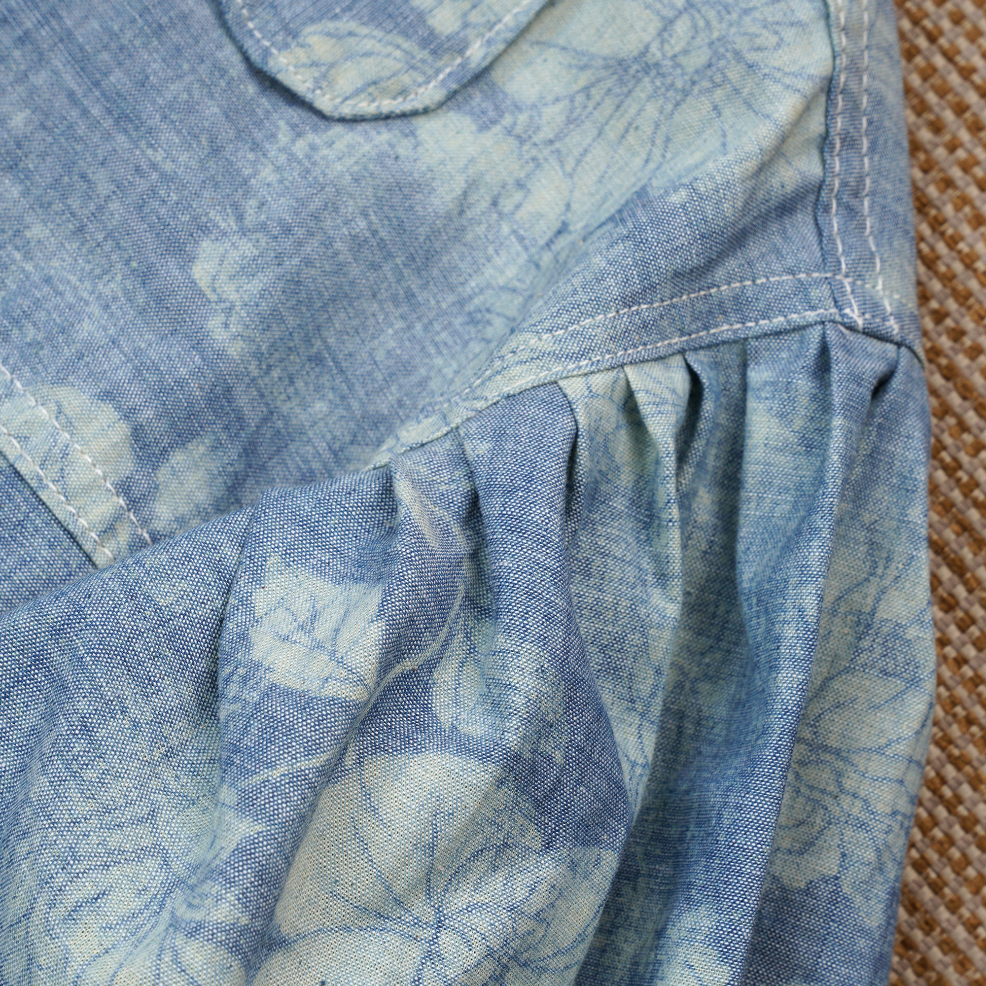 Emiria Jacket Hibiscus - MATA CLOTHiER