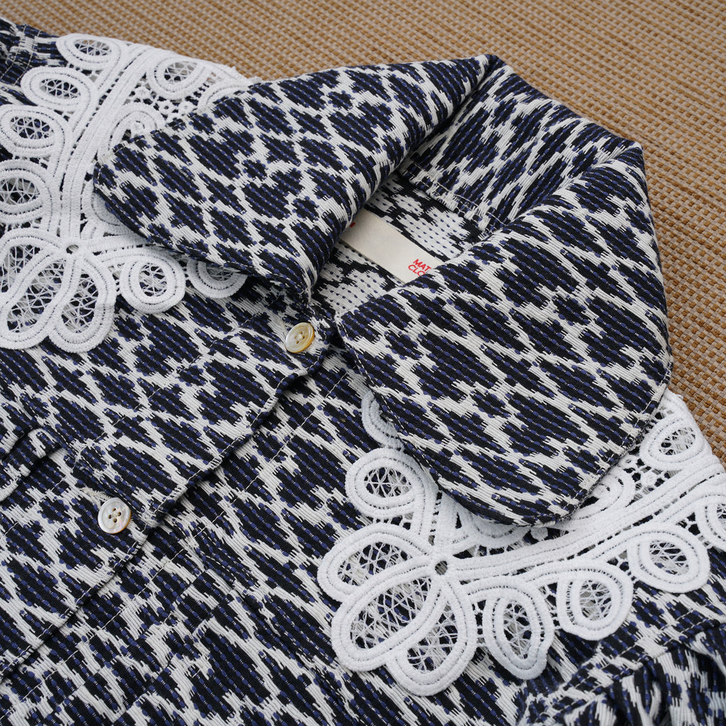Emiria Extra Jacket Geo Mesh - MATA CLOTHiER