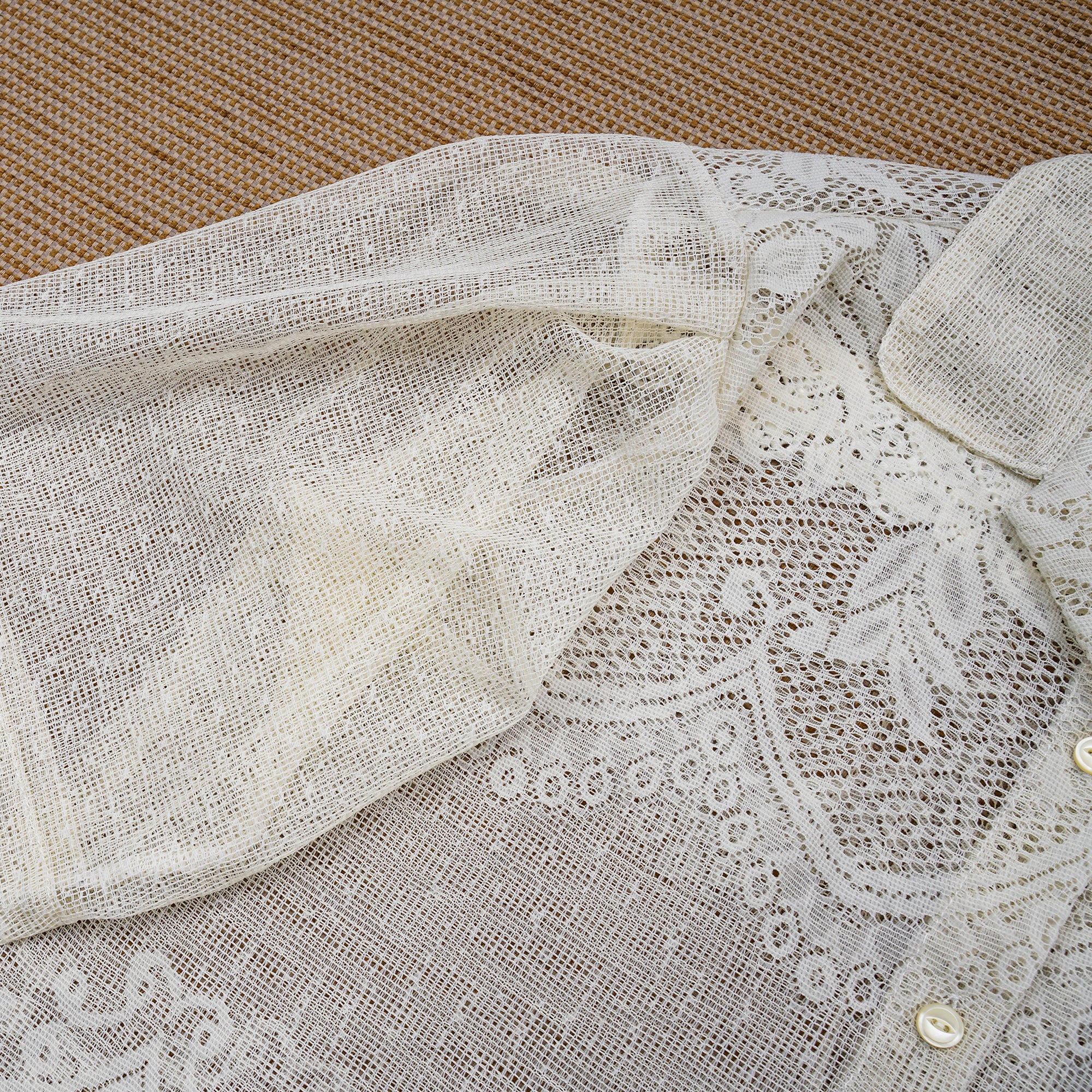 Guaya Blouse Arabaesque Lace Ivory - MATA CLOTHiER