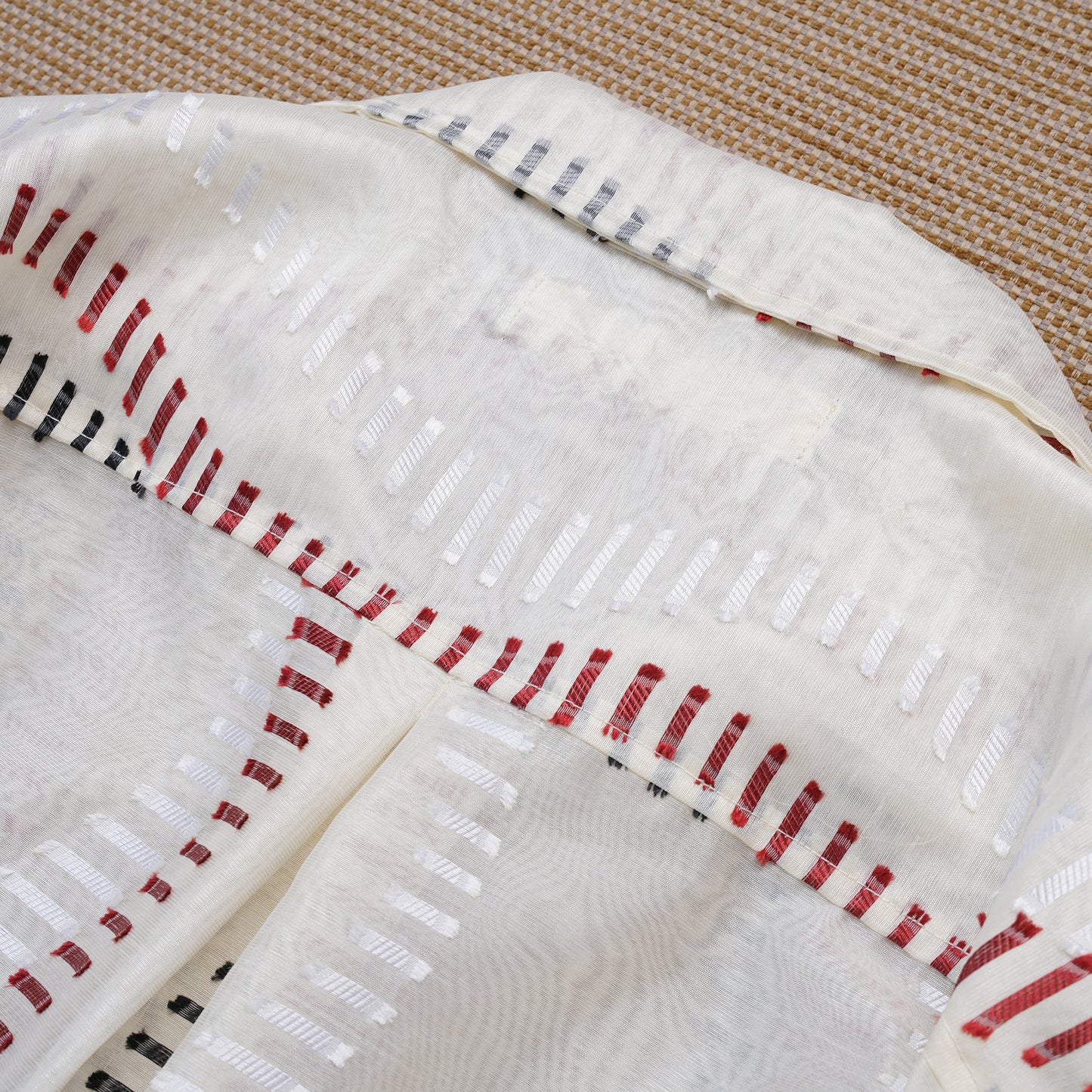 Guaya Blouse Pitcher Off White - MATA CLOTHiER